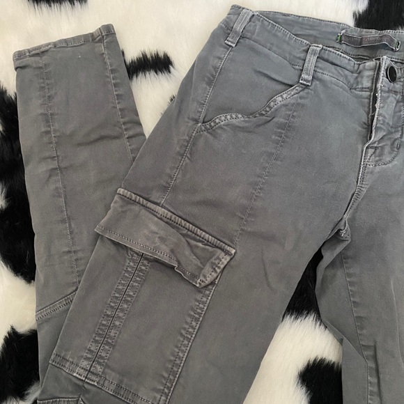 J BRAND Japanese Luxe Twill Cargo Pants - Picture 2 of 5